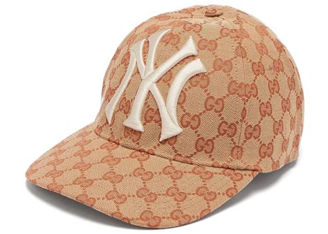 yankees gucci hoodie|Gucci Yankees hat.